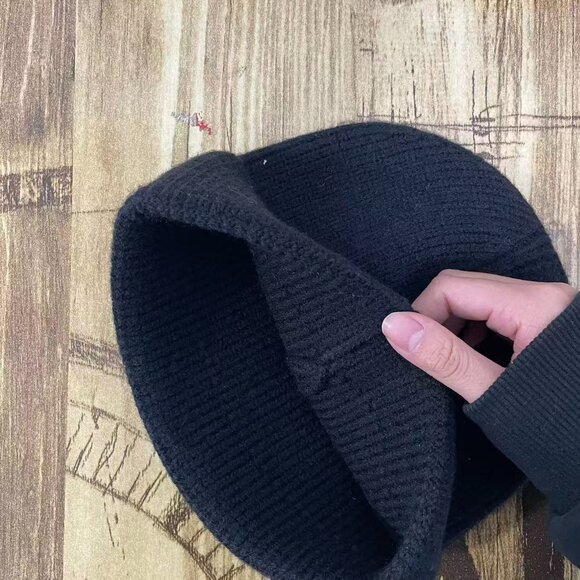 The North Face hat - Picture 3 of 3